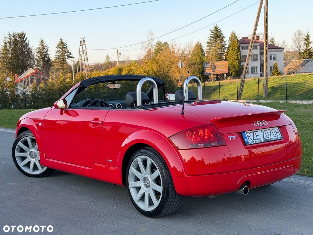 Audi TT Roadster 1.8 T - 12