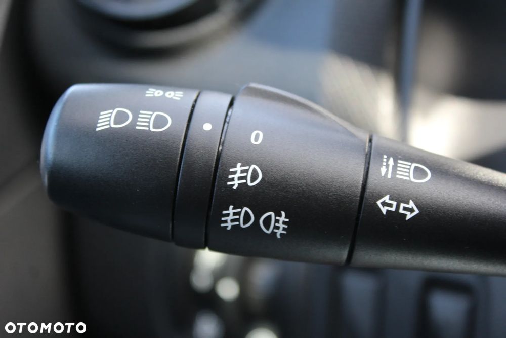 Renault Clio 0.9 TCe Alize - 17