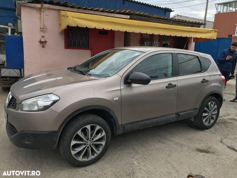 Nissan Qashqai - 5