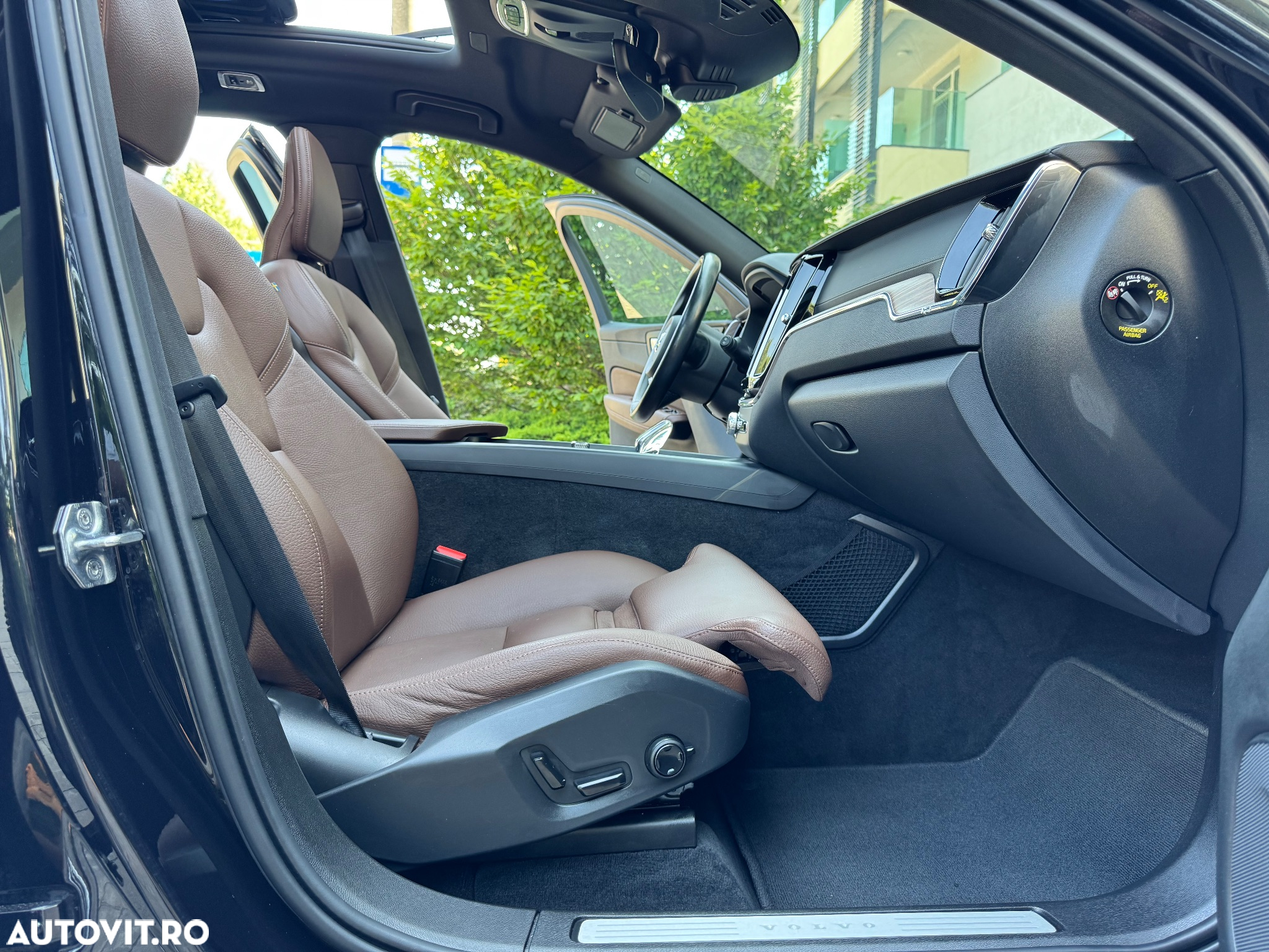 Volvo XC 60 B4 D AWD Geartronic Inscription - 13