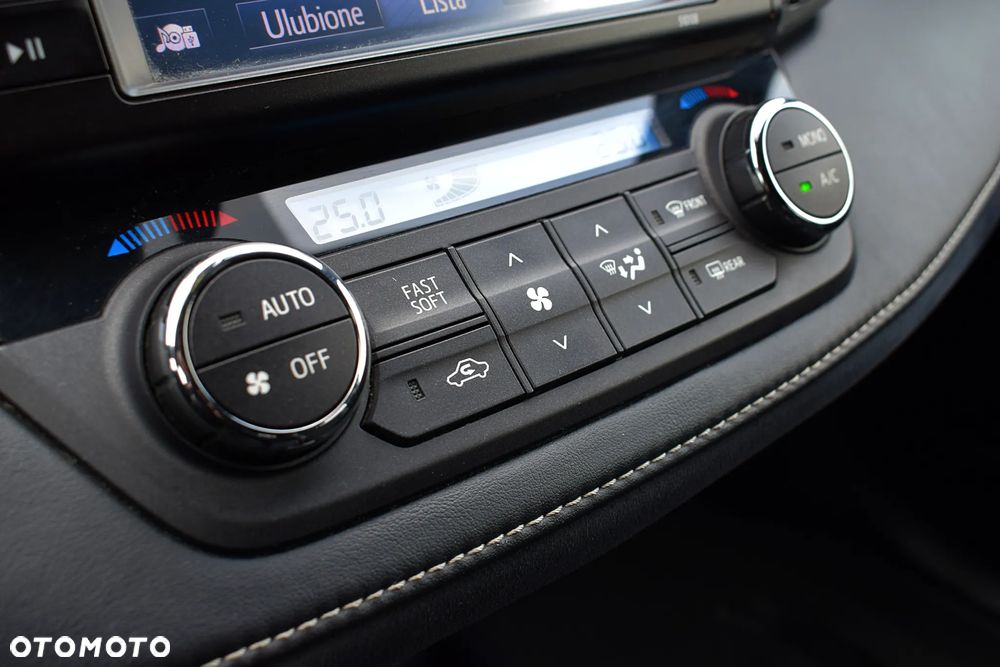 Toyota RAV4 2.0 4x4 Automatik Executive - 16