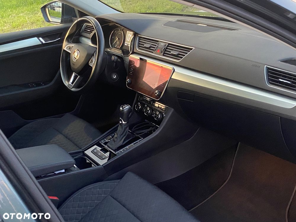 Skoda Superb 2.0 TDI Style DSG - 5