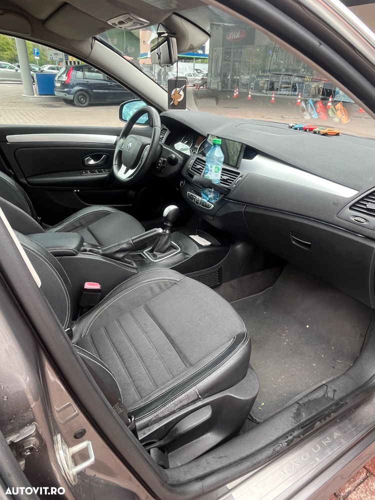 Renault Laguna - 5