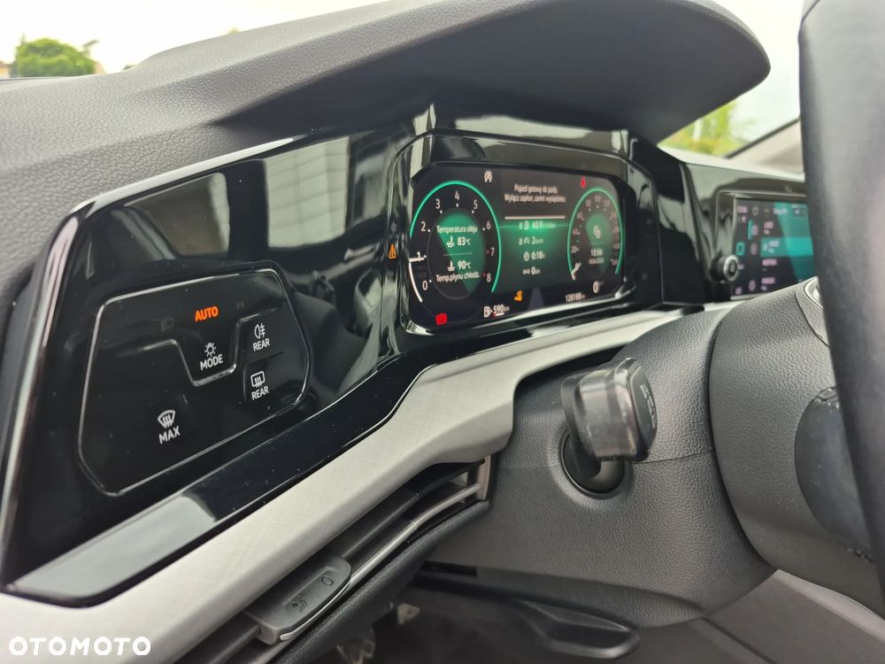 Volkswagen Golf 1.5 TSI EVO Life - 12