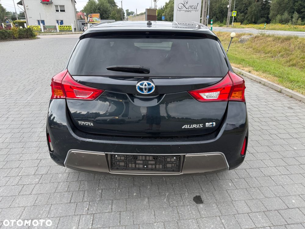 Toyota Auris 1.8 HSD Luna - 5