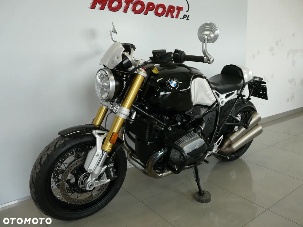 BMW R - 12