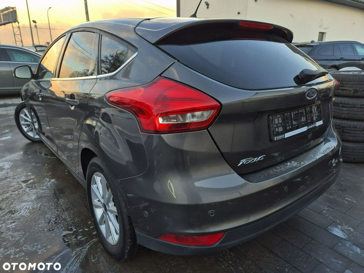 Ford Focus - 4
