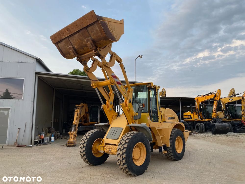 Liebherr L524, ŁYŻKA + WIDŁY, SZYBKOZŁĄCZE, Z NIEMIEC, WZOROWO UTRZYMANA - 21