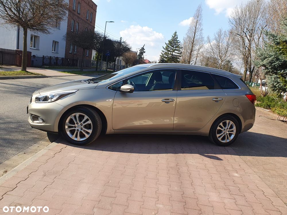 Kia Ceed 1.6 GDI Spirit - 26