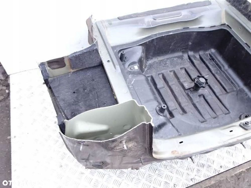 pas tylny wanna volkswagen passat b7 lc9x kombi - 2