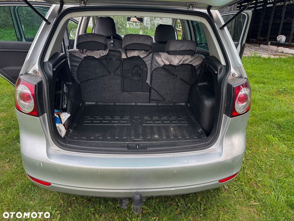 Volkswagen Golf Plus - 17