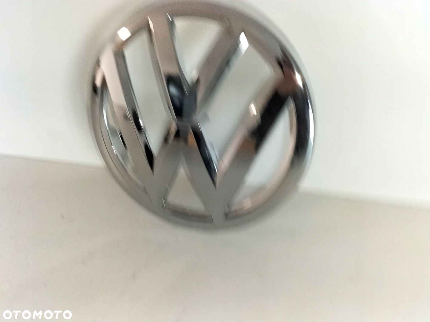 Znaczek emblemat logo zderzaka przód VW UP 12- - 3