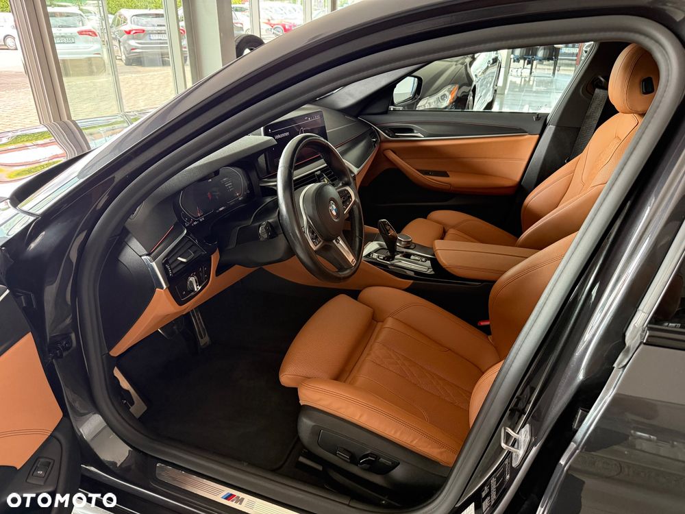 BMW Seria 5 520d M Sport sport - 17