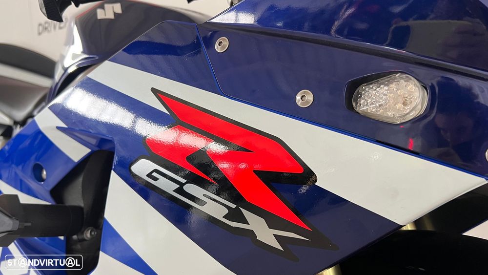 Suzuki GSX-R 600 - 16