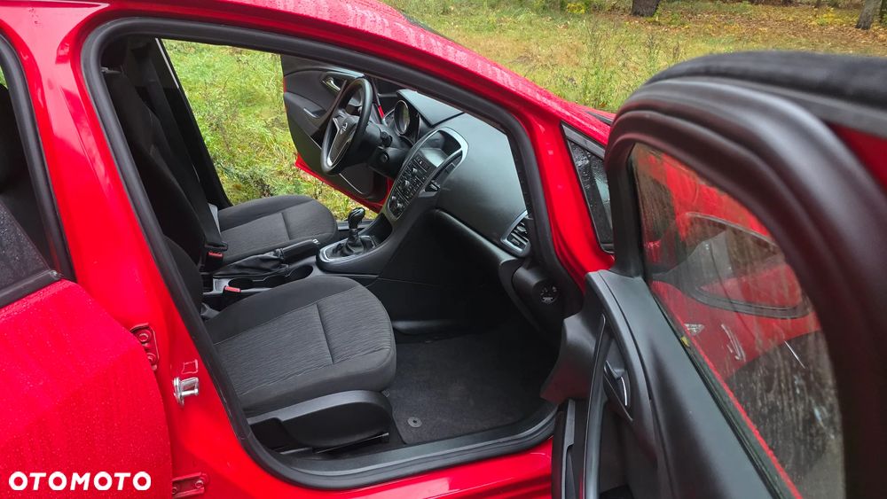 Opel Astra 1.6 Exklusiv - 21
