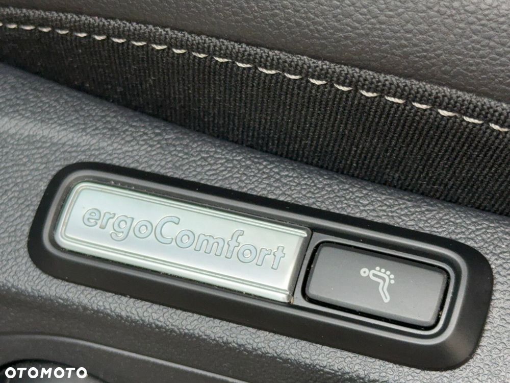 Volkswagen Arteon 2.0 TSI R-Line DSG - 24