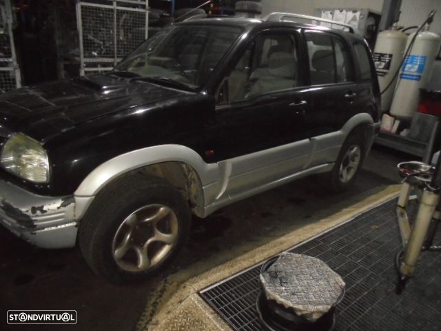 Carro MOT: RF SUZUKI GRAND VITARA 1999 2.0TD 87CV 5P PRETO DIESEL - 3