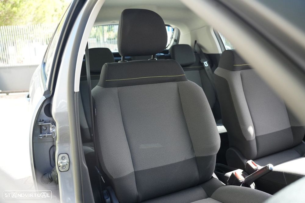 Citroën C3 1.2 PureTech Shine - 22