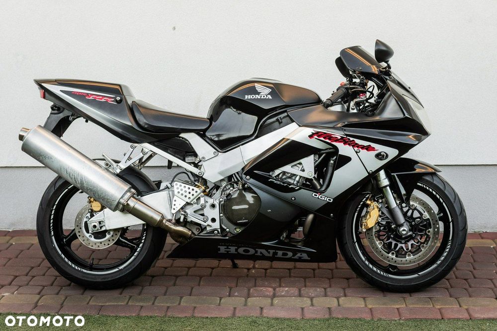 Honda CBR - 2