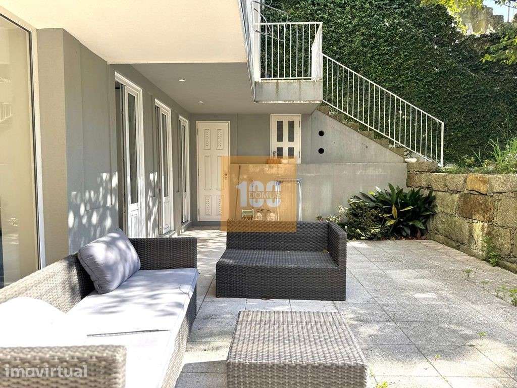 T1 com terraço/jardim em Santa Catarina - Grande imagem: 4/23