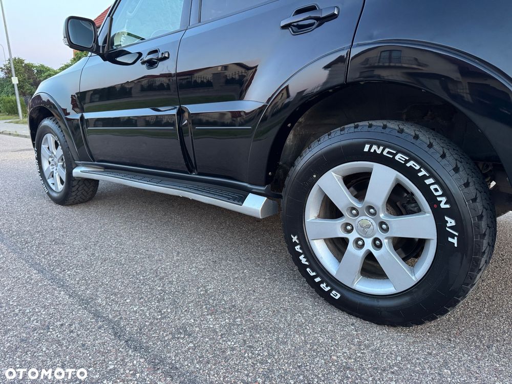 Mitsubishi Pajero 3.2 DI-D Automatik Intense - 20