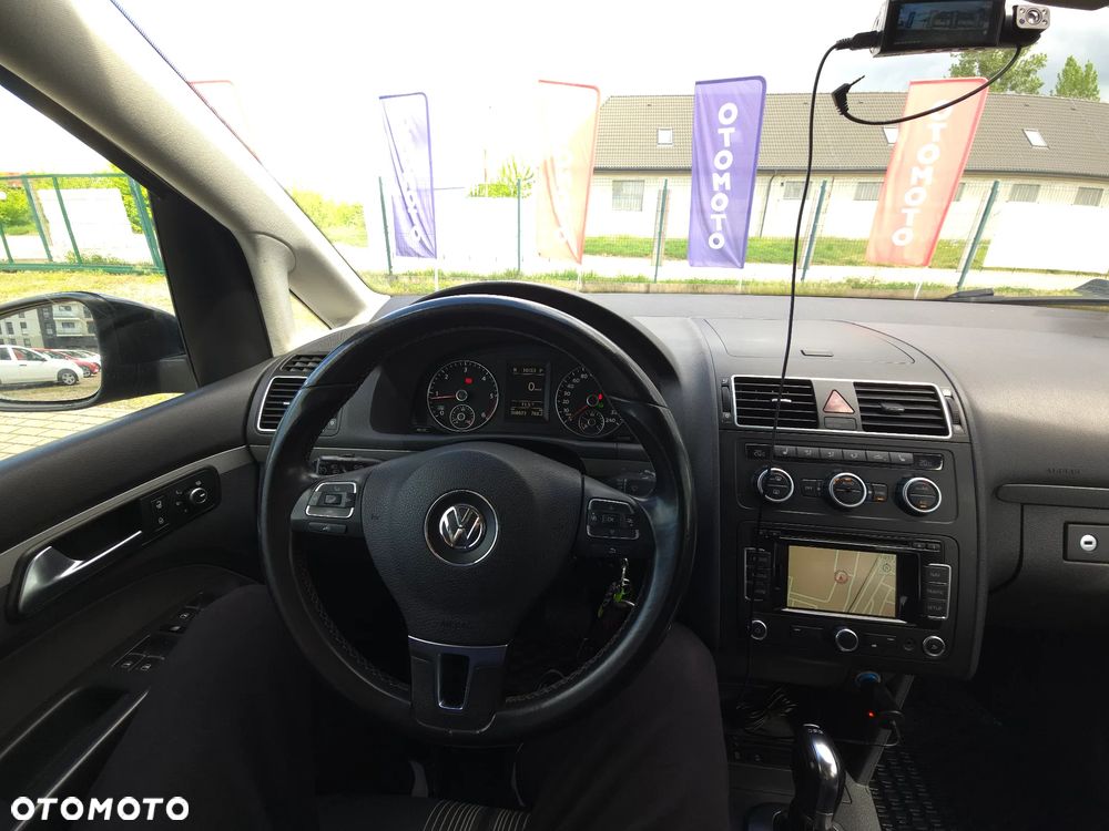 Volkswagen Touran 1.6 TDI DPF BlueMotion Technology DSG MATCH - 30