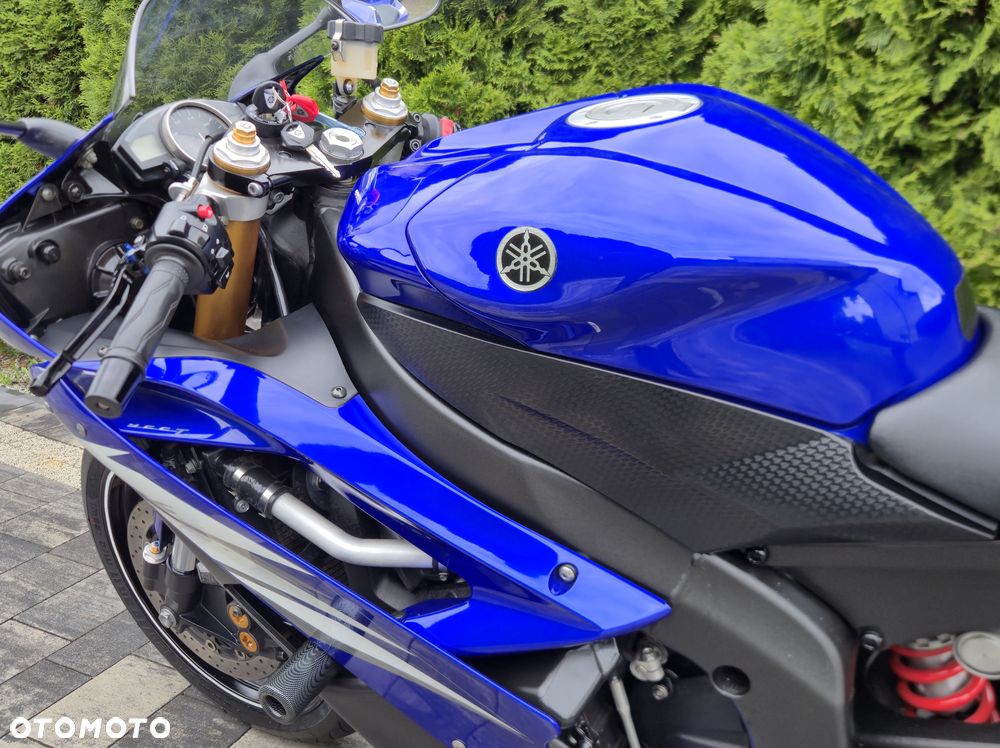 Yamaha R6 - 23