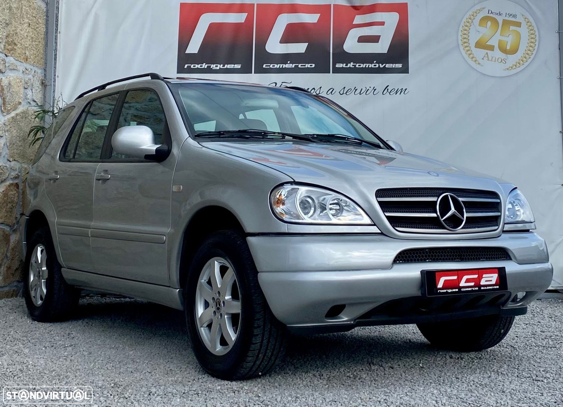 Mercedes-Benz ML 270 - 27