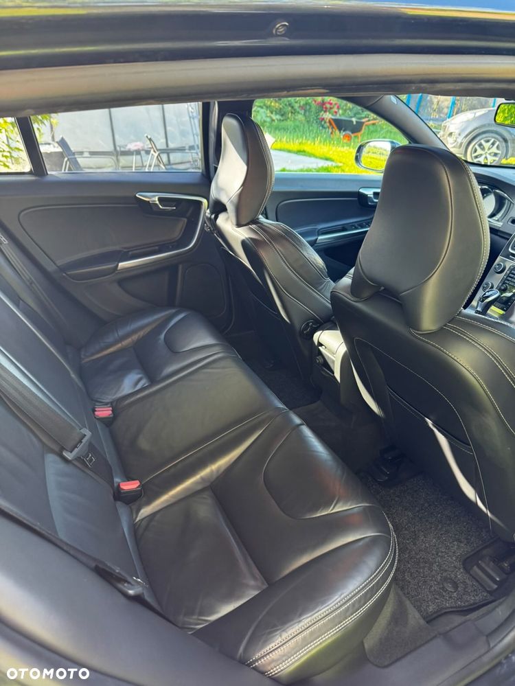 Volvo V60 - 8