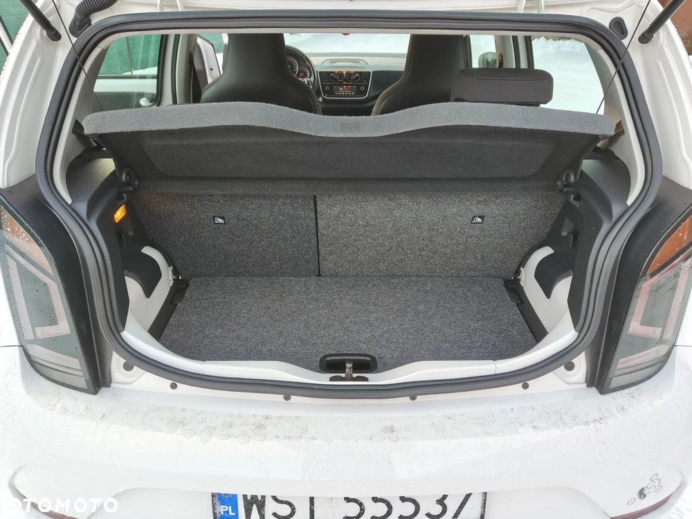 Volkswagen up! 1.0 move - 22