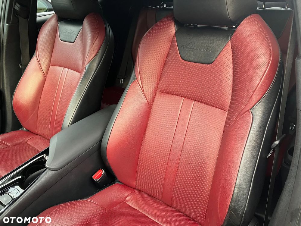 Toyota C-HR 1.8 Hybrid Selection - 31