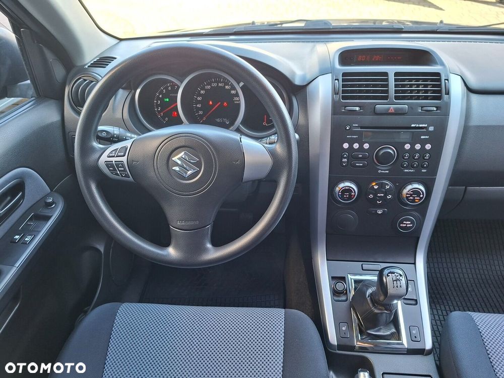 Suzuki Grand Vitara 1.6 - 17