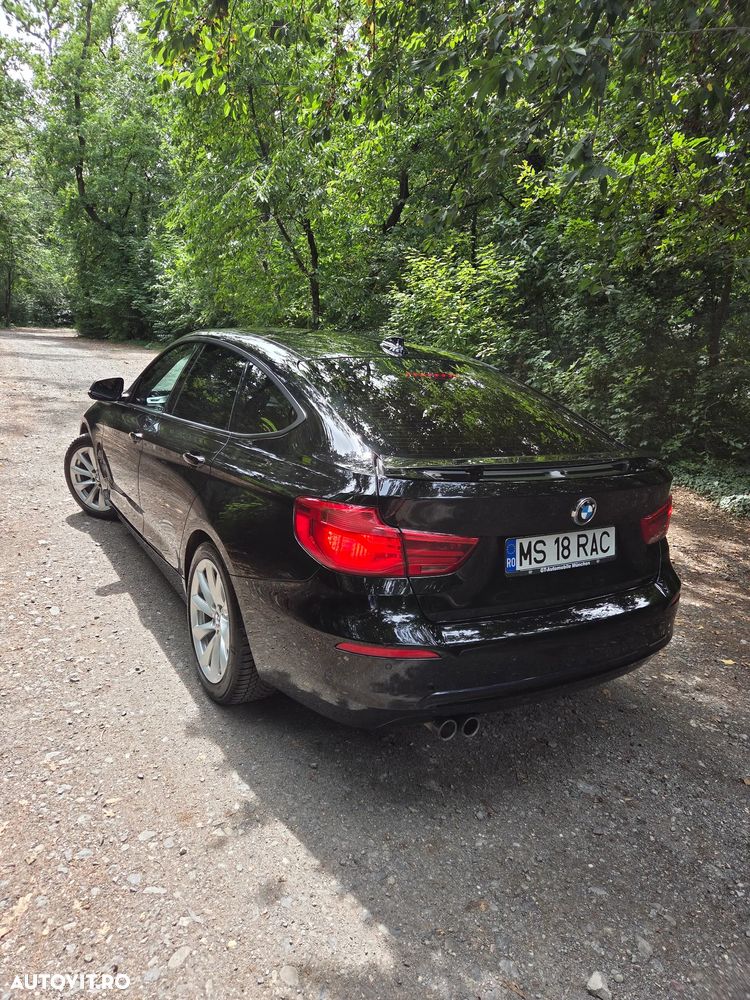 BMW Seria 3 325d AT Sport Line - 3