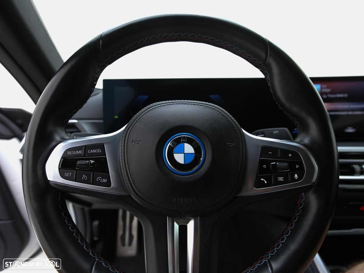 BMW i4 M50 - 22