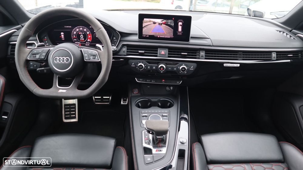 Audi RS4 Avant 2.9 TSI quattro Tiptronic - 23