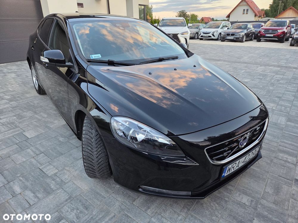 Volvo V40 D2 Powershift Kinetic - 4