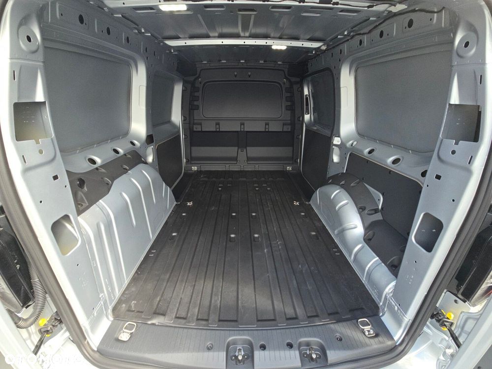 Volkswagen Caddy Caddy silnik: 2,0 l TDI EU6 SCR 122 KM / skrzynia biegów: automatyczna DSG, 7-biegowa rozstaw osi: 2970 mm - 11