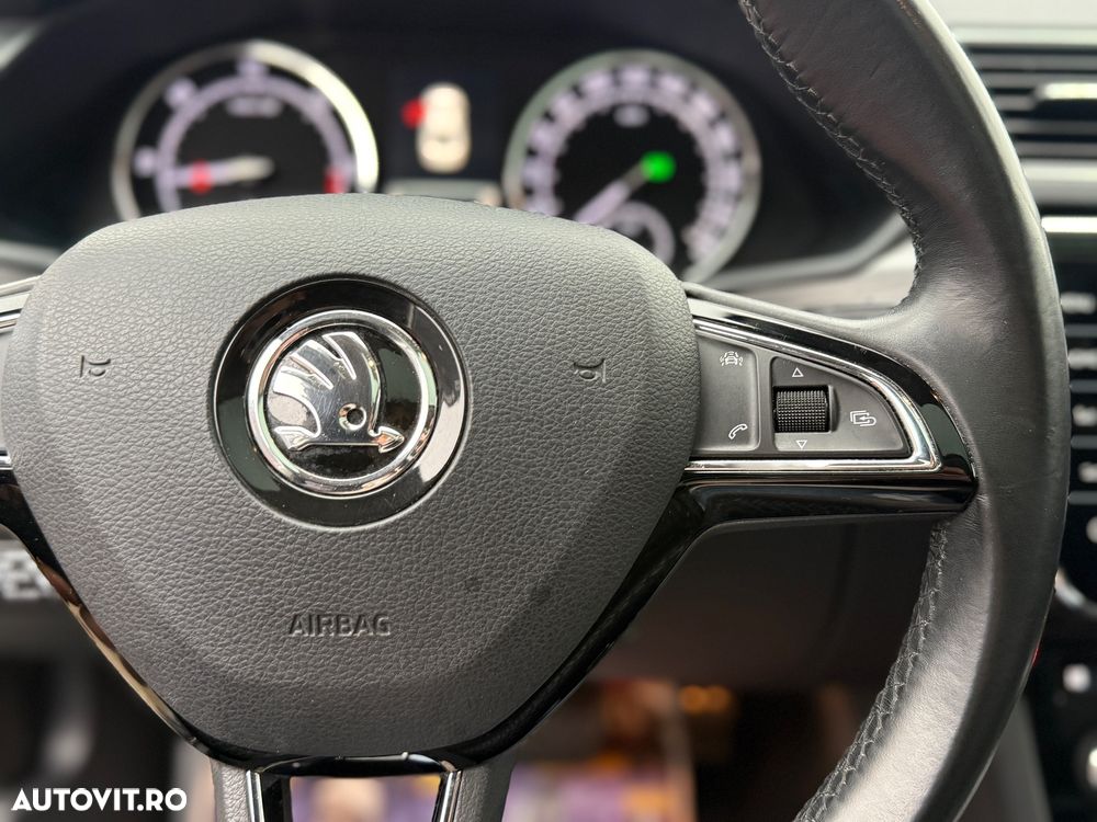 Skoda Superb 1.6 TDI DSG Style - 6