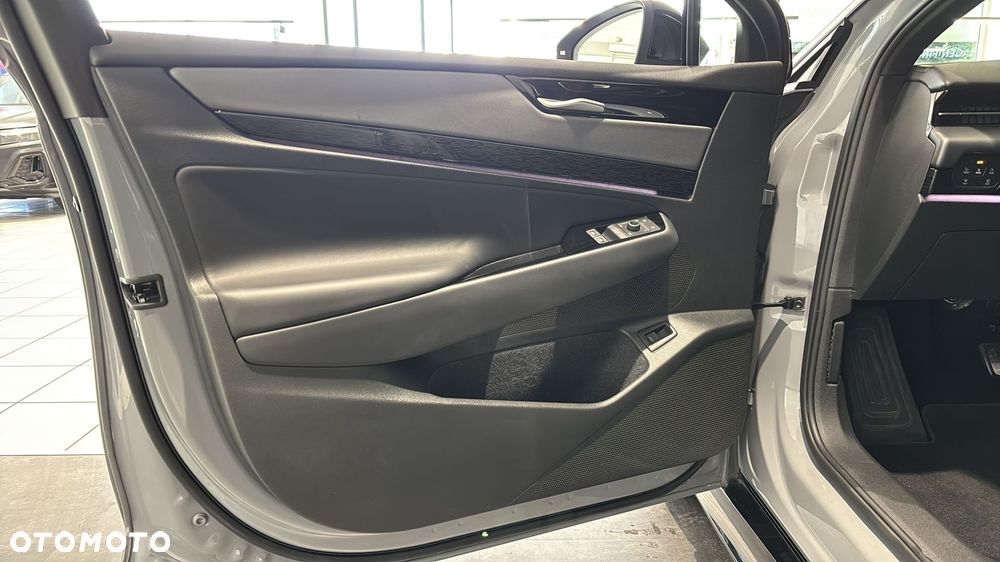 Volkswagen ID.7 - 11