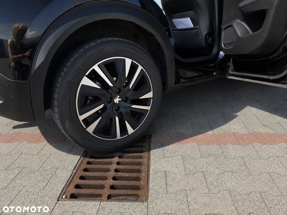 Peugeot 2008 1.5 BlueHDi Active S&S - 8