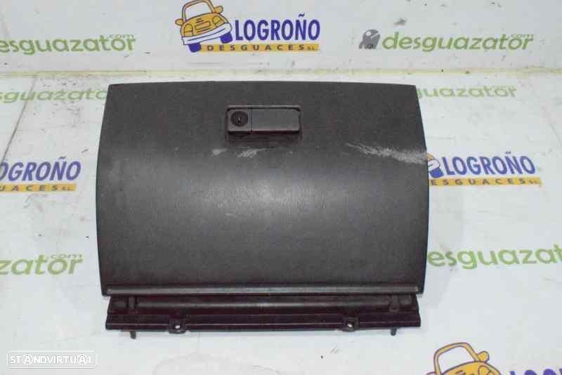 PORTA LUVAS NISSAN PICKUP D22 - 1