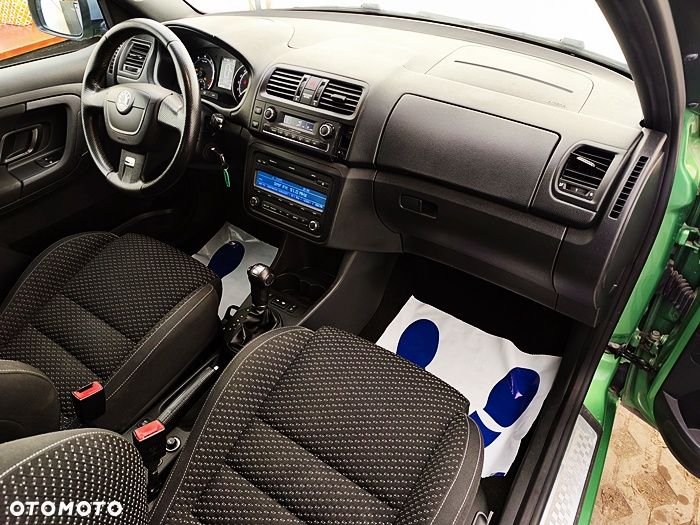 Skoda Fabia 1.4 TSI DSG RS - 38