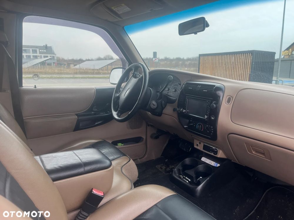Ford Ranger 4.0 4WD - 11
