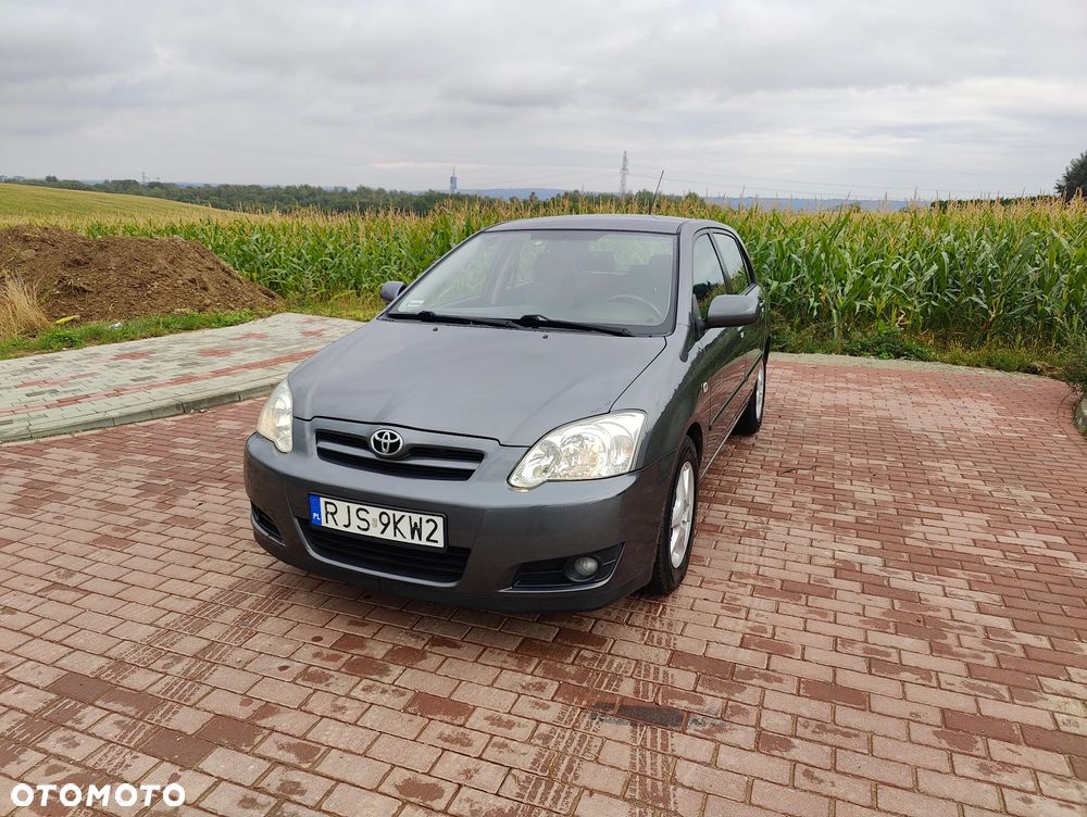 Toyota Corolla 1.6 VVT-i Sol - 1