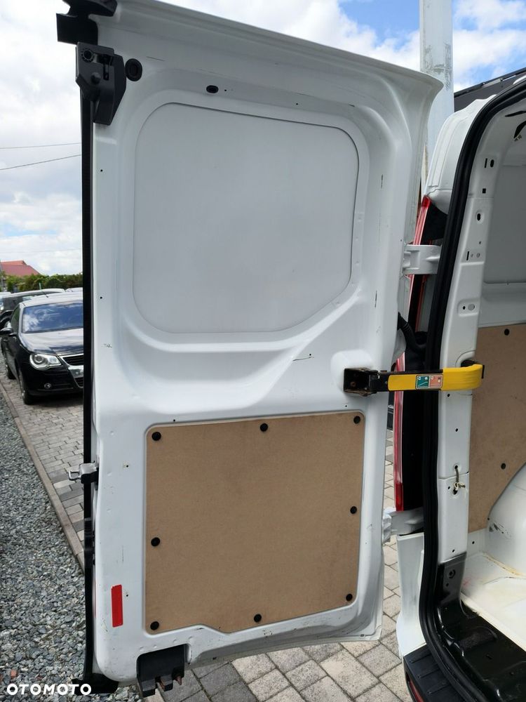 Ford Transit Custom - 11