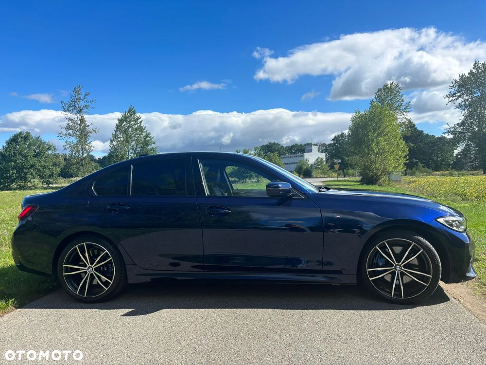 BMW Seria 3 330i xDrive M Sport sport - 9