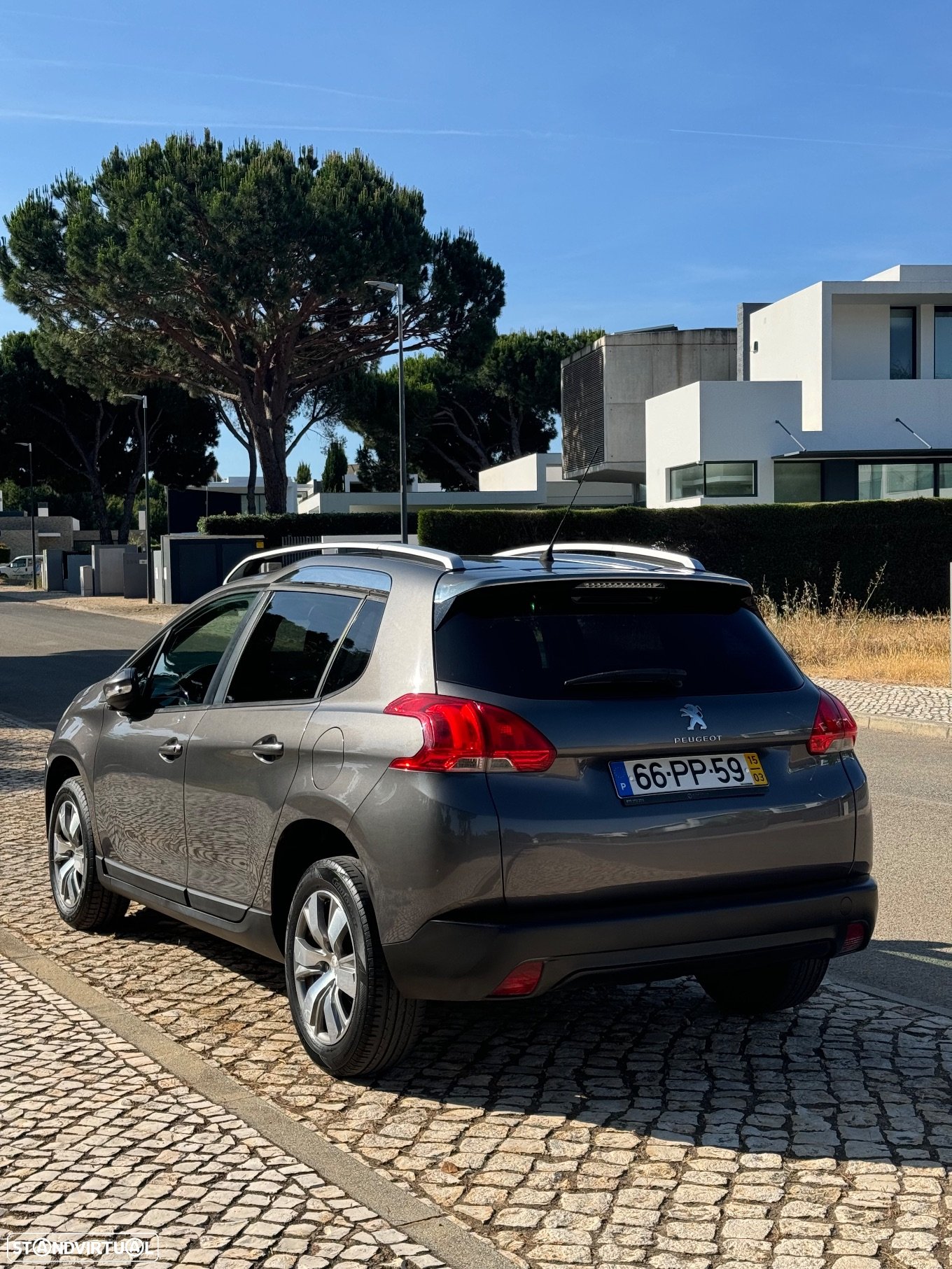 Peugeot 2008 1.4 HDi Active - 3