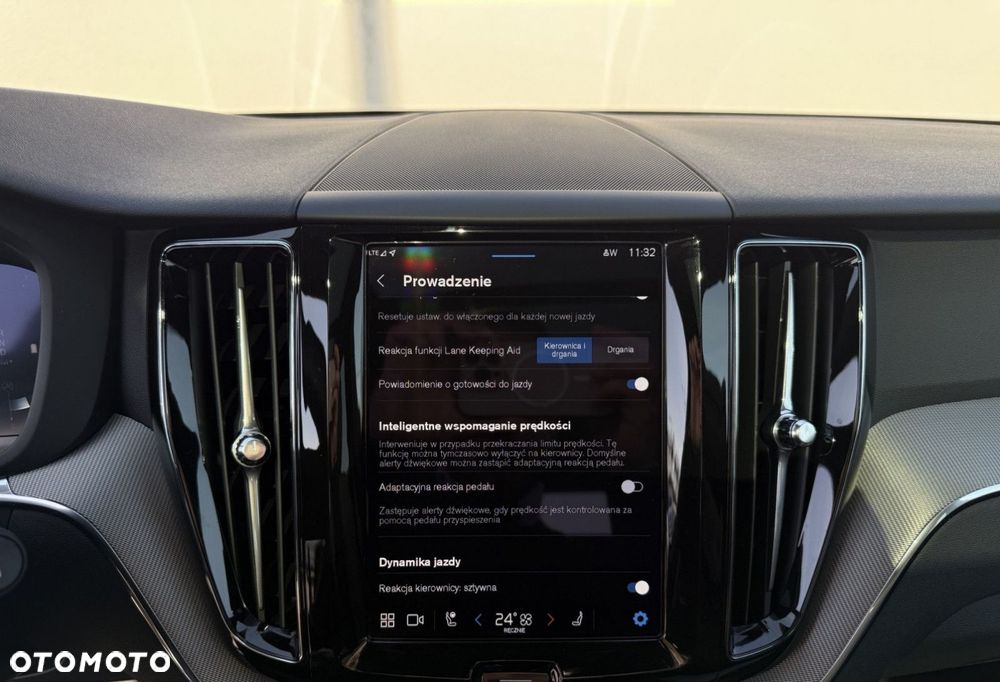 Volvo XC 60 - 21