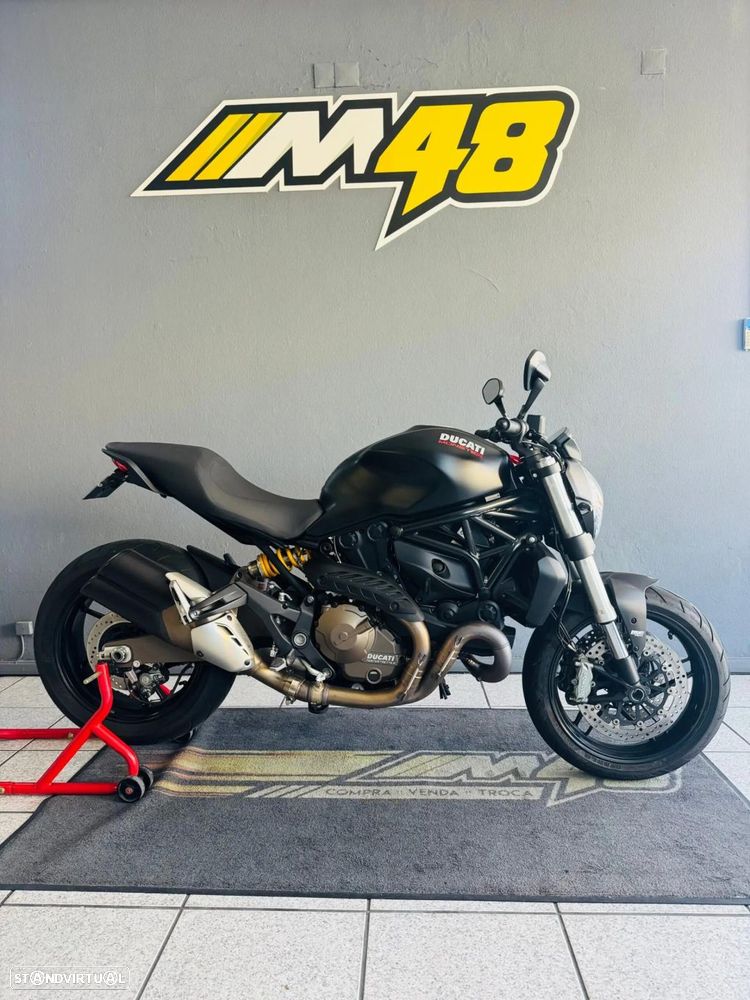 Ducati Monster - 1