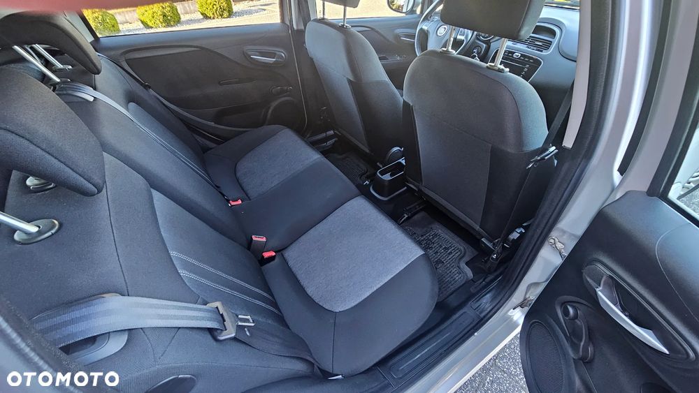 Fiat Punto 1.2 Young - 20